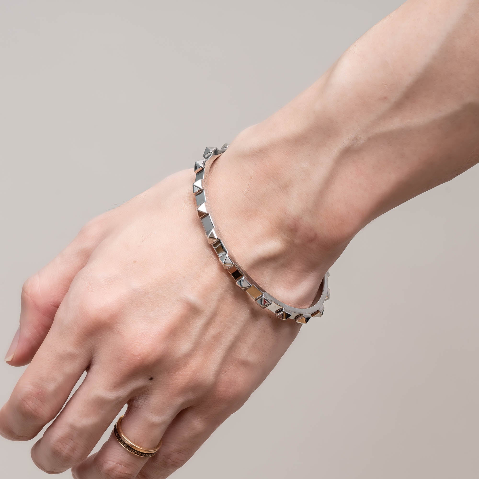 Valentino rockstud bracelet silver Clearance